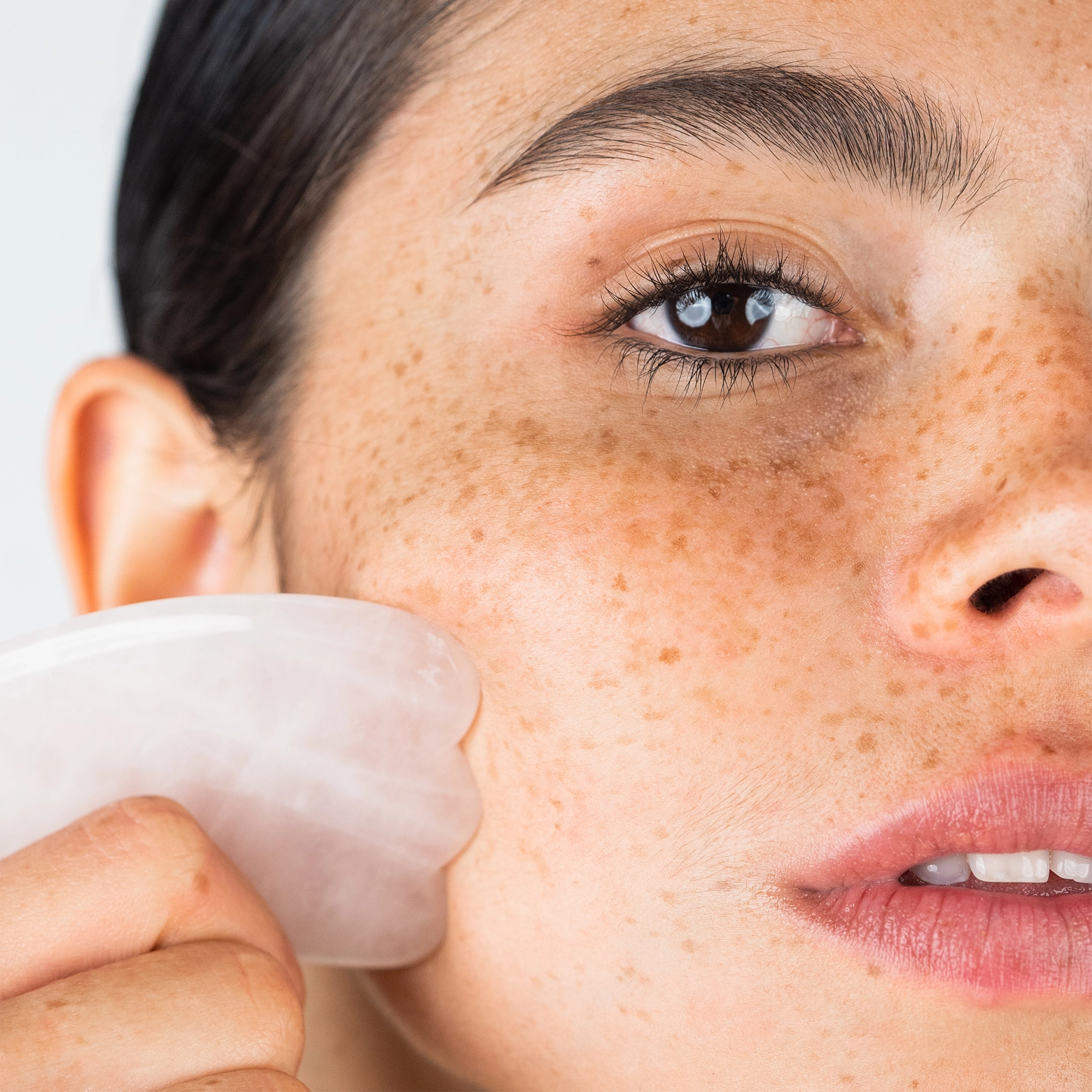 Pourquoi notre peau réagit-elle après un soin du visage ?