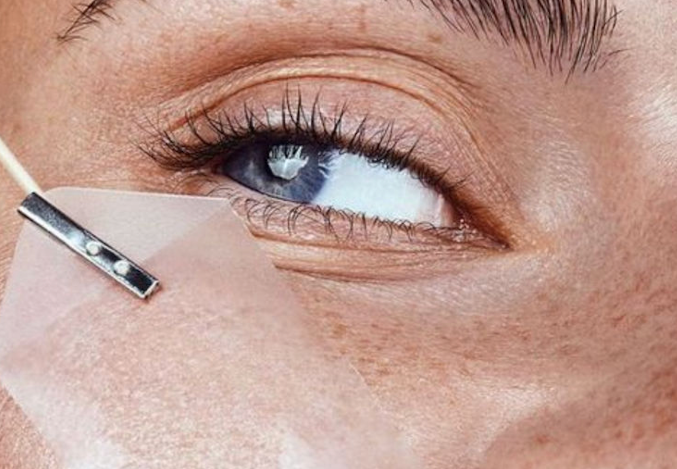 Can face taping really make wrinkles disappear? – Seasonly