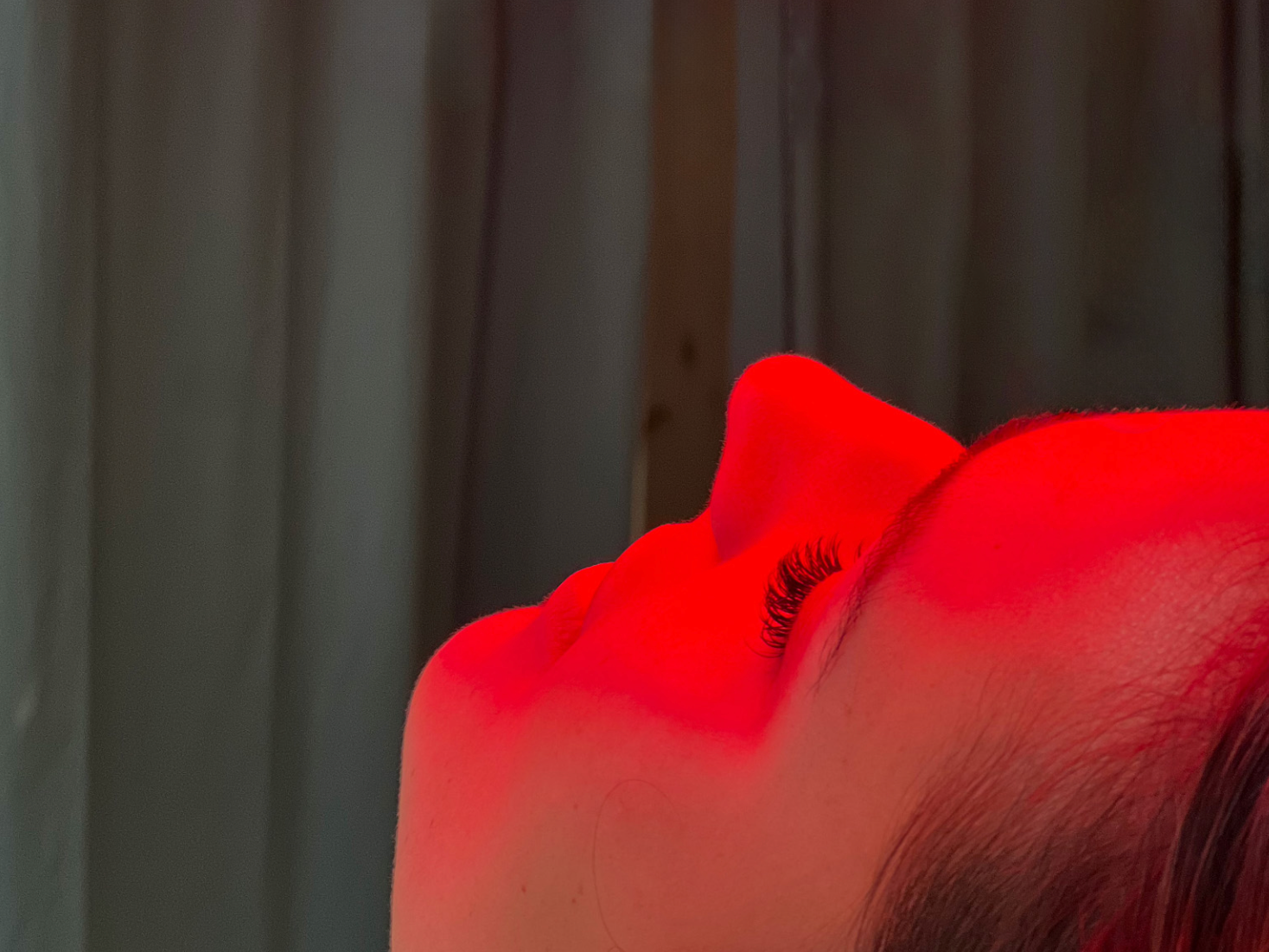 Lumière rouge : quels bienfaits pour la peau ? – Seasonly